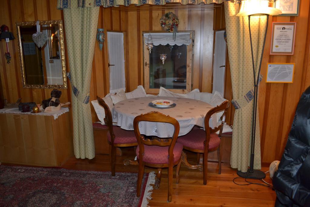 B&B La Tana Dell'Orso - Die Baerenhoehle Castello-Molina di Fiemme Extérieur photo